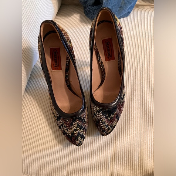 Missoni Classic Crochet Knit Platform Pump Heels - Picture 2 of 9